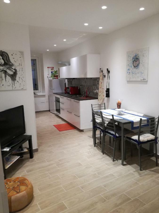 Casa Giuliana Apartment Trieste Bagian luar foto